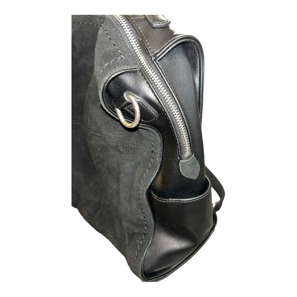 Moda Luxe Convertible Black Leather Backpack - Picture 5 of 10